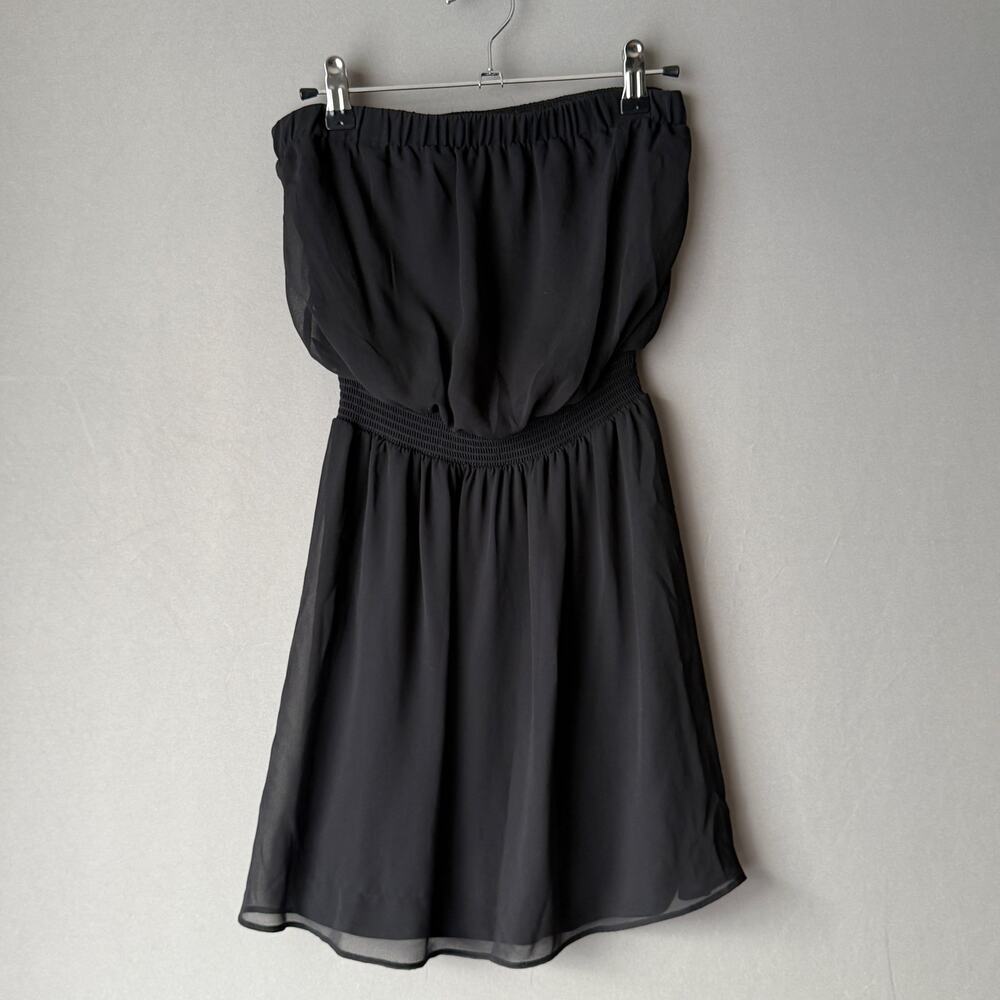 Express sz XS black strapless mini sun dress